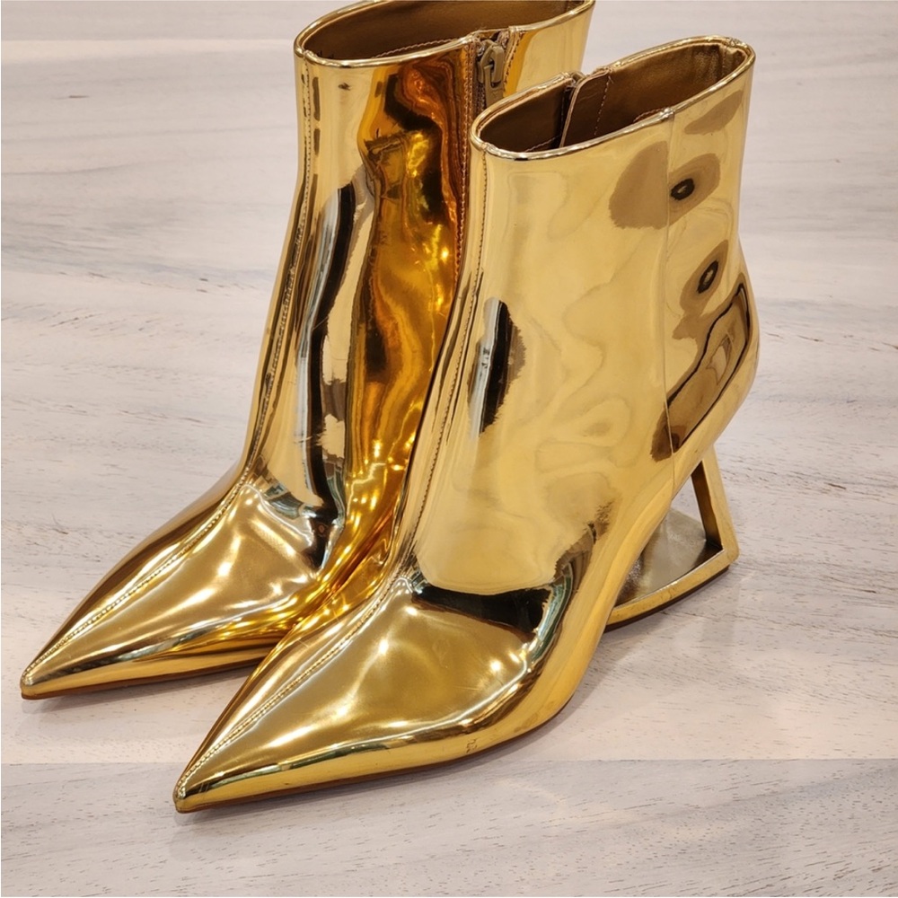 Metallic Gianni Bini Gold Mirror Futuristic Geometric Boots - Picture 2 of 6